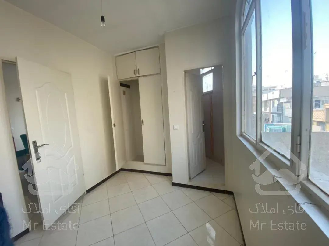 ۳۶ مترتک واحدی