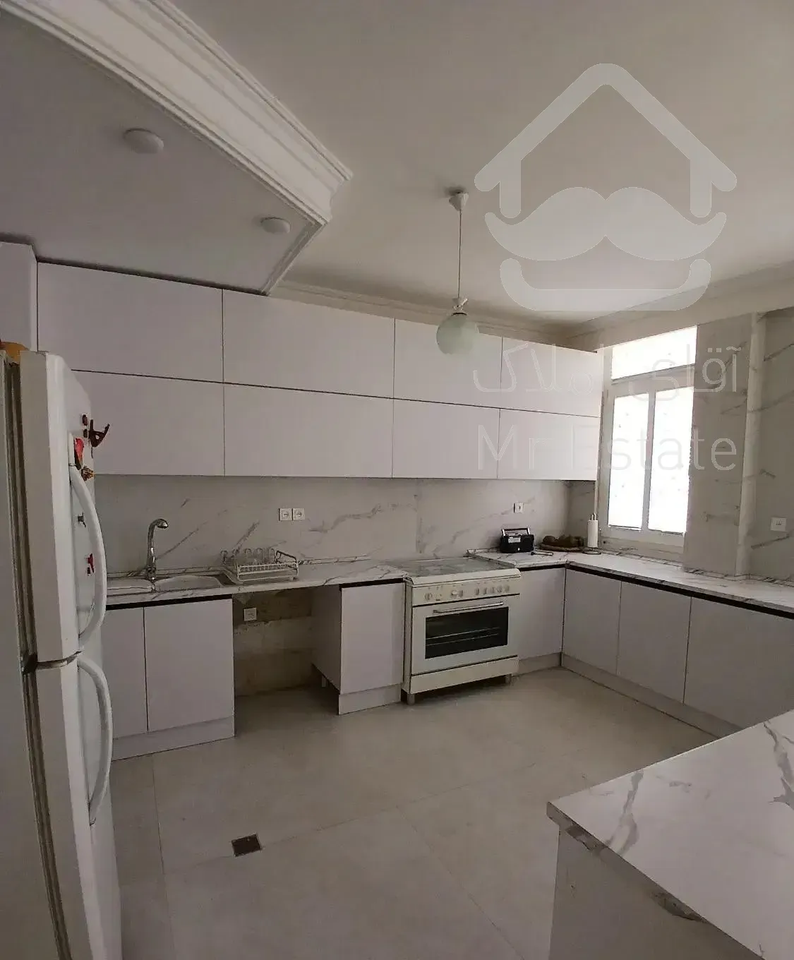 ۱۵۰ متر گیشا ۳ خوابه فرعی دنج دارای قدرالسهم