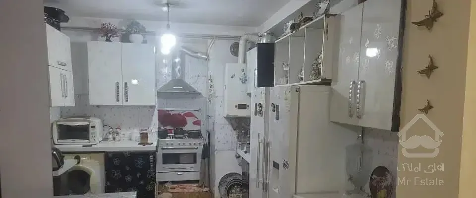 ۹۵متری طبقه سوم باسند مالکیت شهرک سبحان