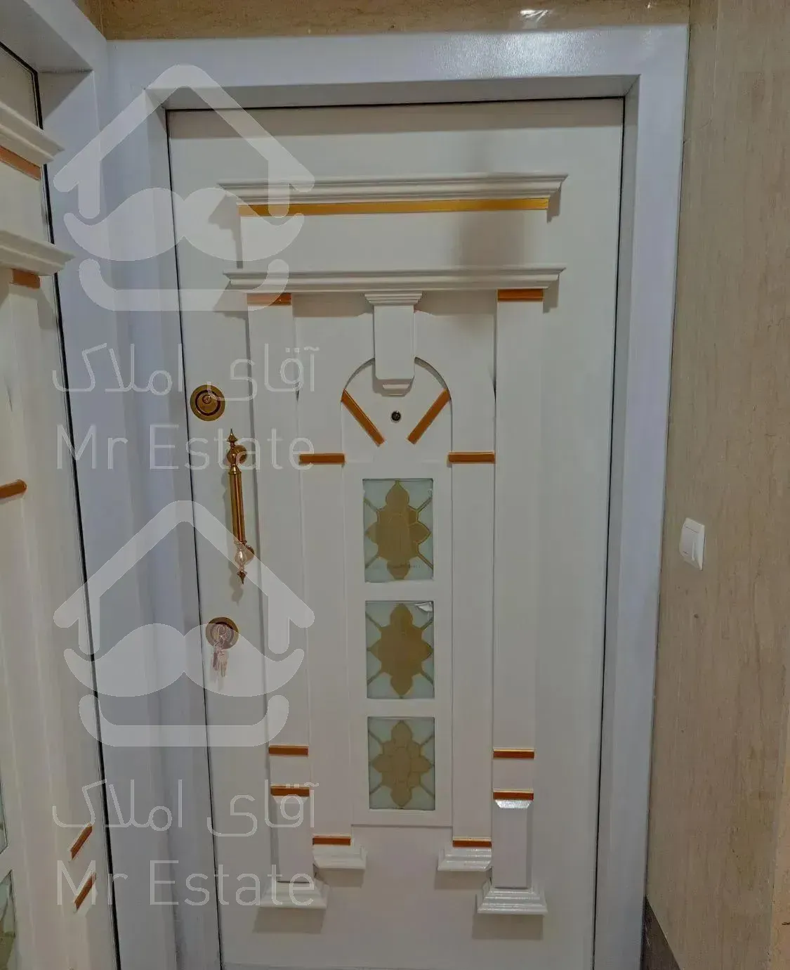 صادقیه/۹۰متر/نوساز/سندشخصی