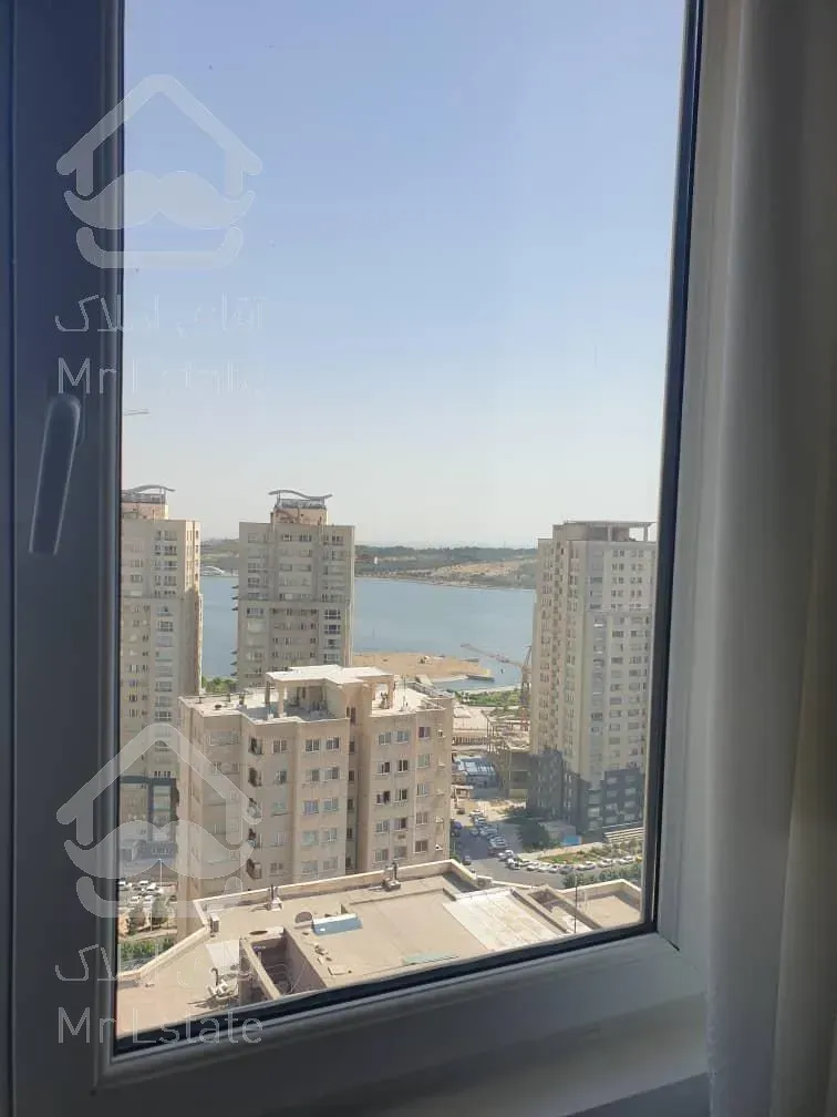 فروش130متر۳خواب ویو دریاچه جنگل چیتگر