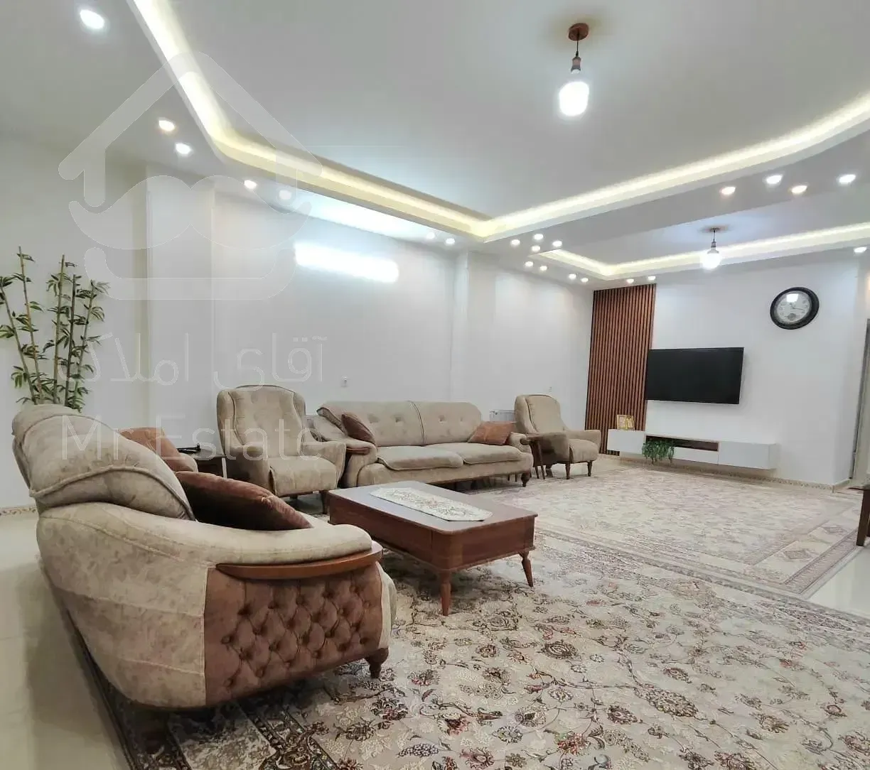 آپارتمان تک واحدی ۱۴۱ متری شیک رینگ داخلی