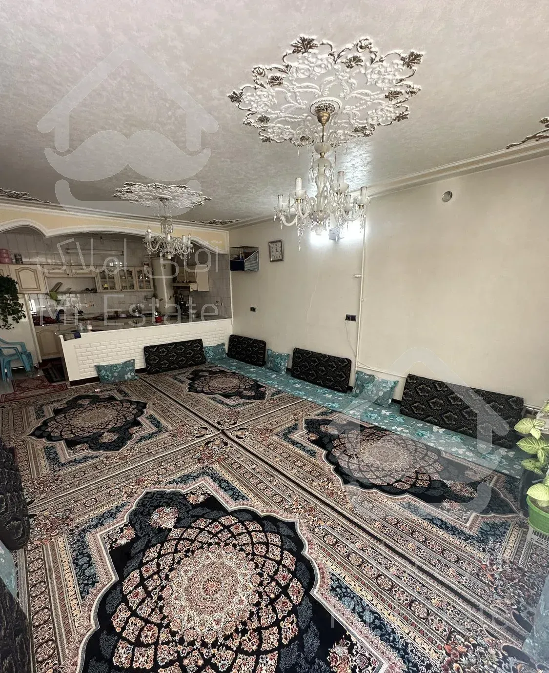 ویلایی ۱۵۰ متری / جنوبی / قابل سکونت