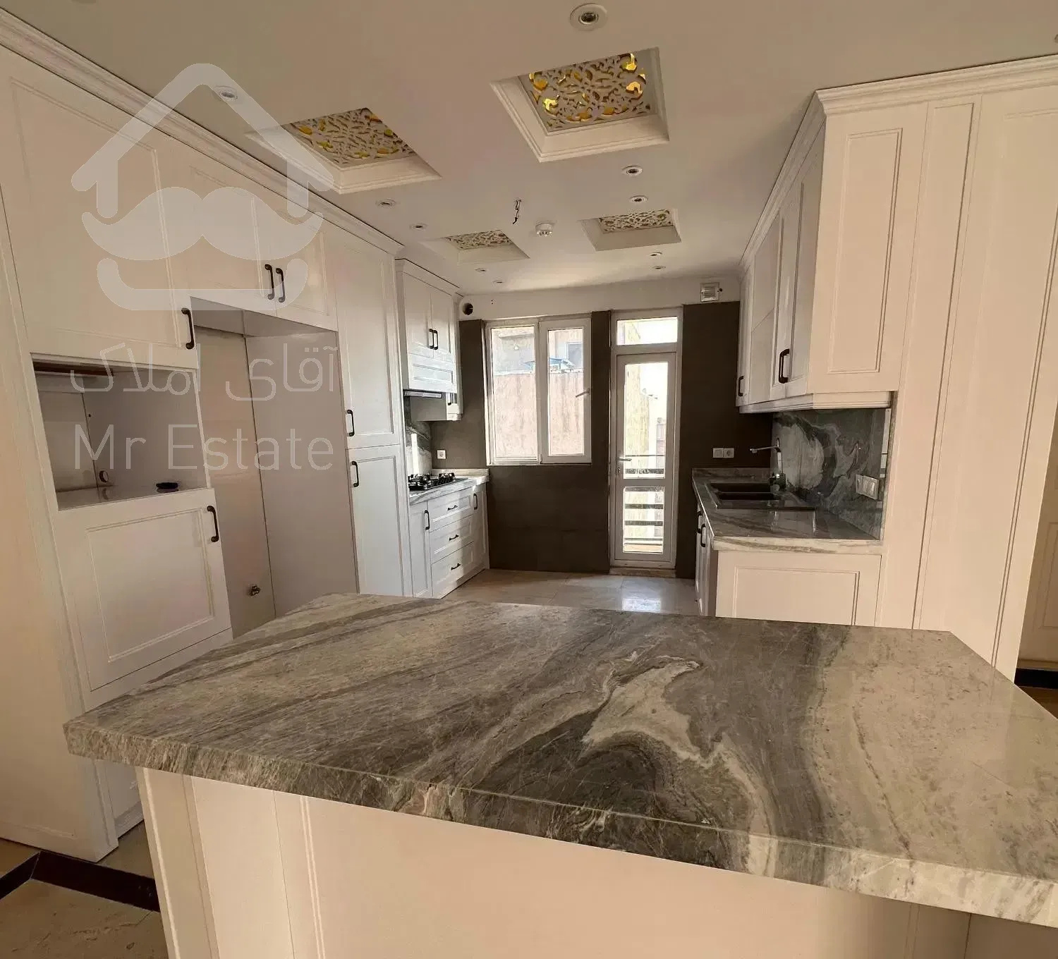 ۱۴۰متر ۳خواب تک واحدی / غرق نور / سازمان برنامه