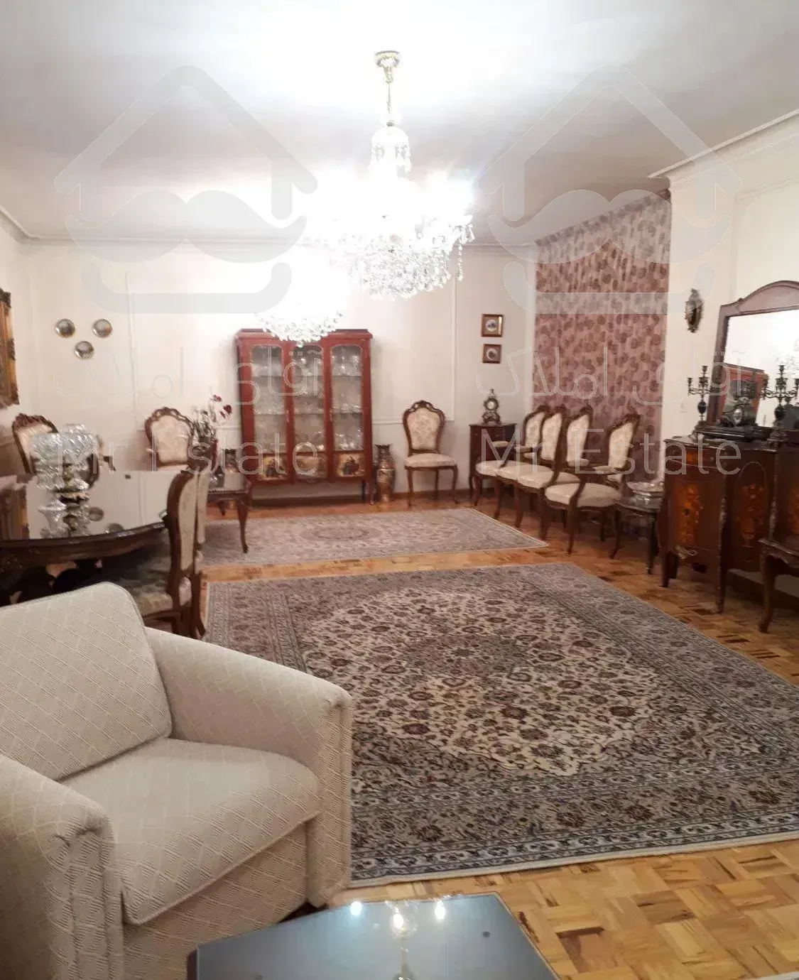 آپارتمان۱۴۰ مترسه خواب حافظ