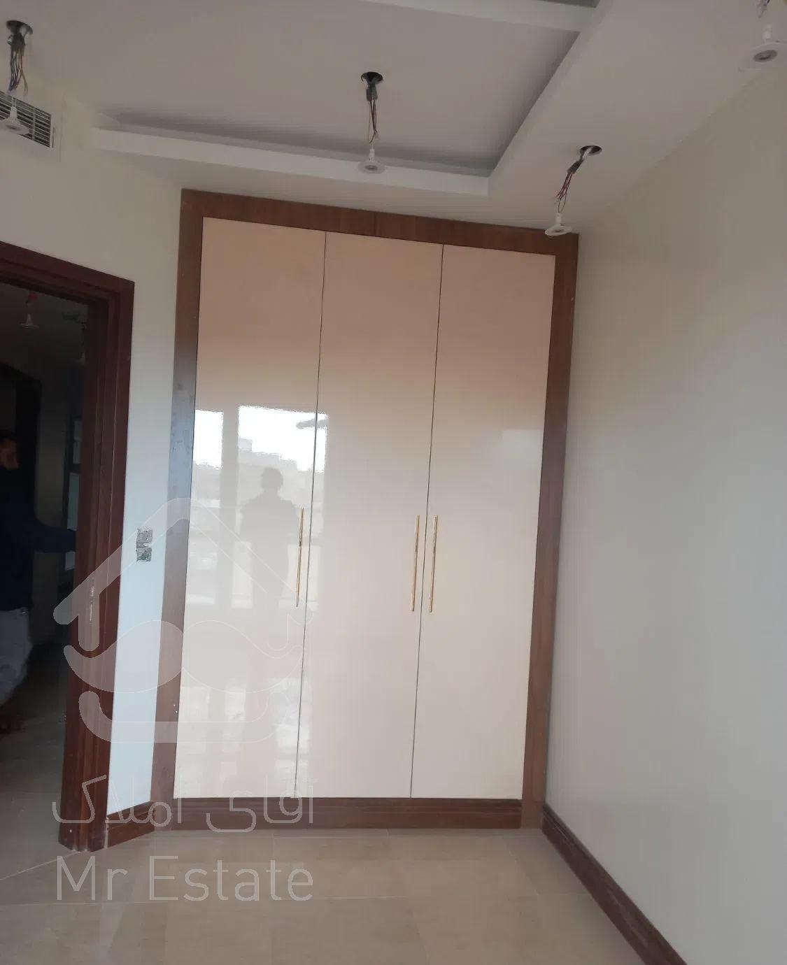 185متر نوسازکلیدنخورده ۲پارکینگ روف گاردن ۱۵۰غربی