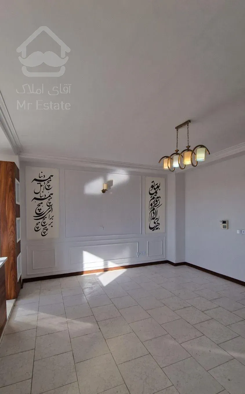 ۵۳متری ۱خواب روبه پارکینگ اختصاصی سندتکبرگ