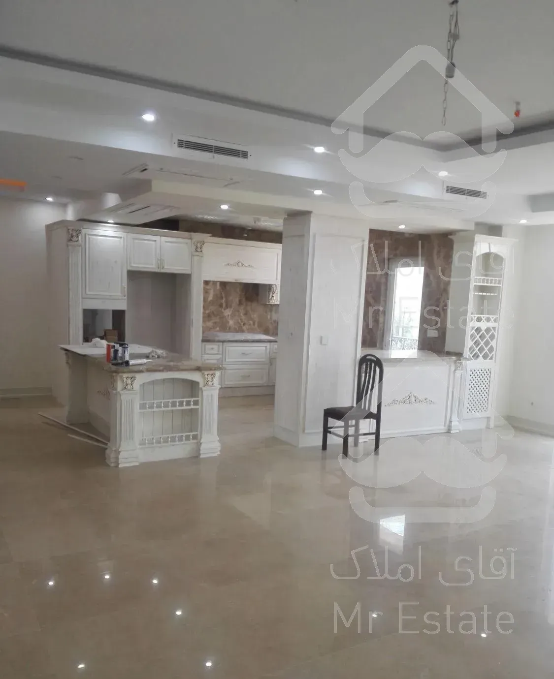 آیت الله کاشانی  بهنام ۳۷۰۰ متر بنا