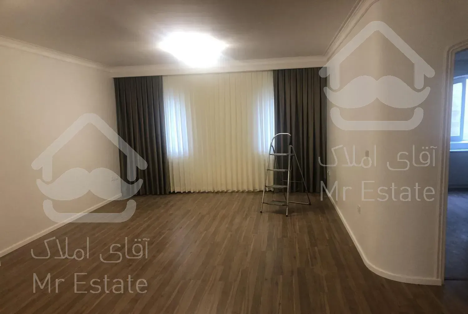 *میرداماد ۱۳۰m/ آفتابگیر /فول نوسازی *