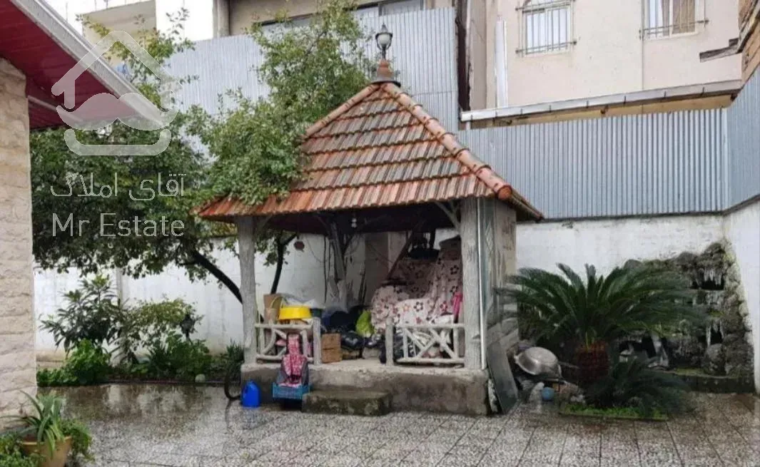 ۳۰۰ متر زمین با بنای ۱۱۰ متری محدوده چهارراه گلشن