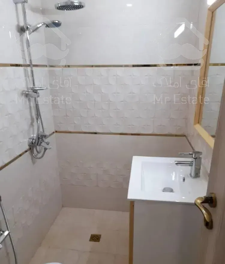 ۱۴۸متر ۳خوابه// مشاعات آبی فعال// رو به آفتاب