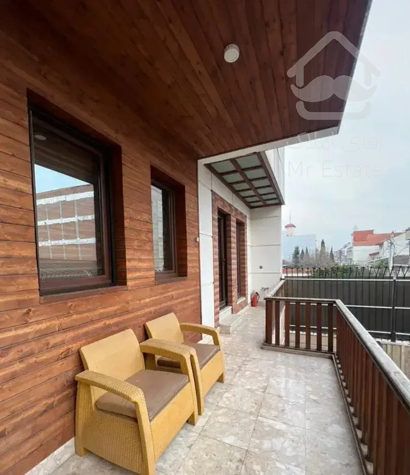 فروش دربستی ۴۰۰ متری حیاط دار در قلب شهر بابل