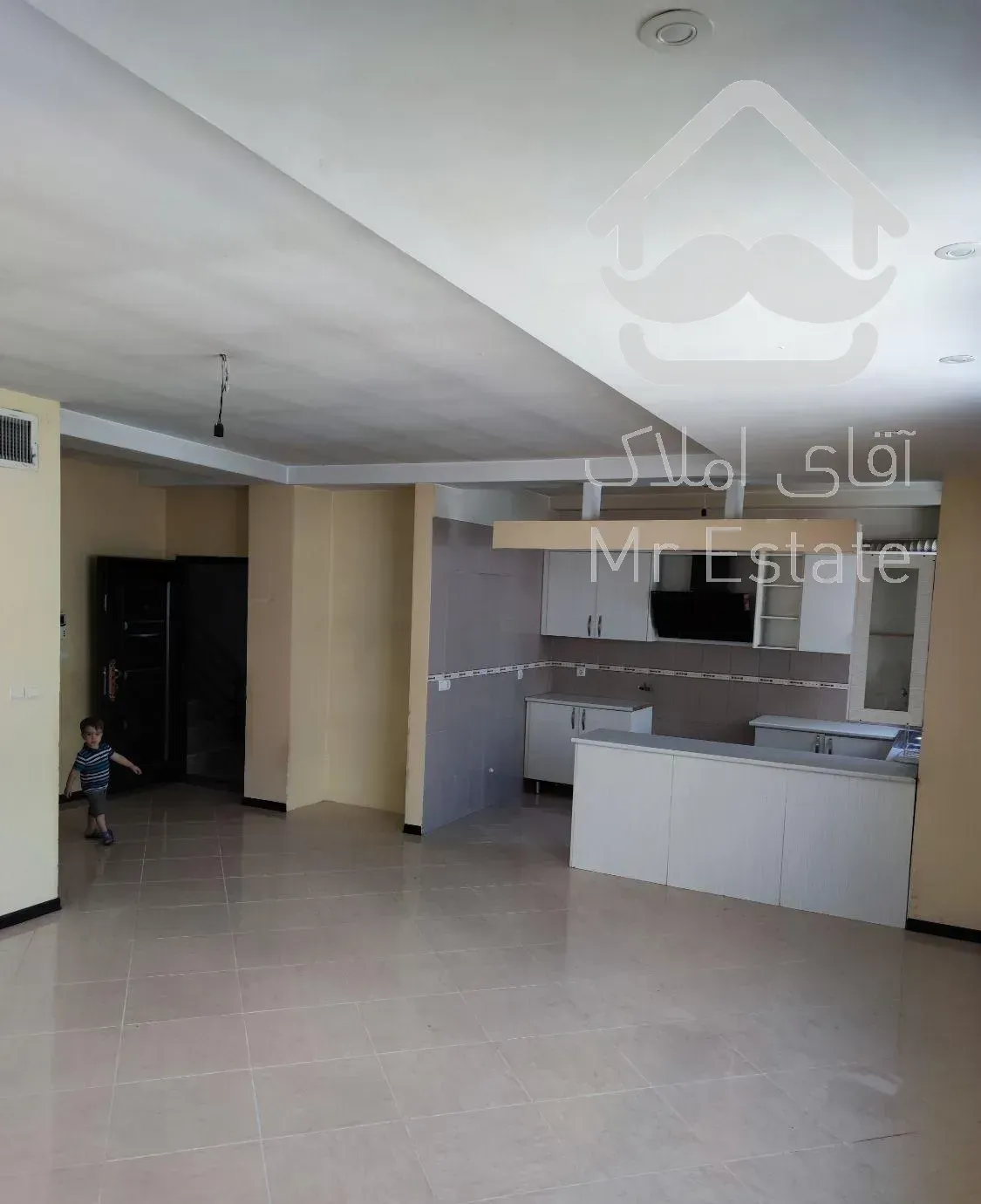 ۸۵ متر/ تک واحد