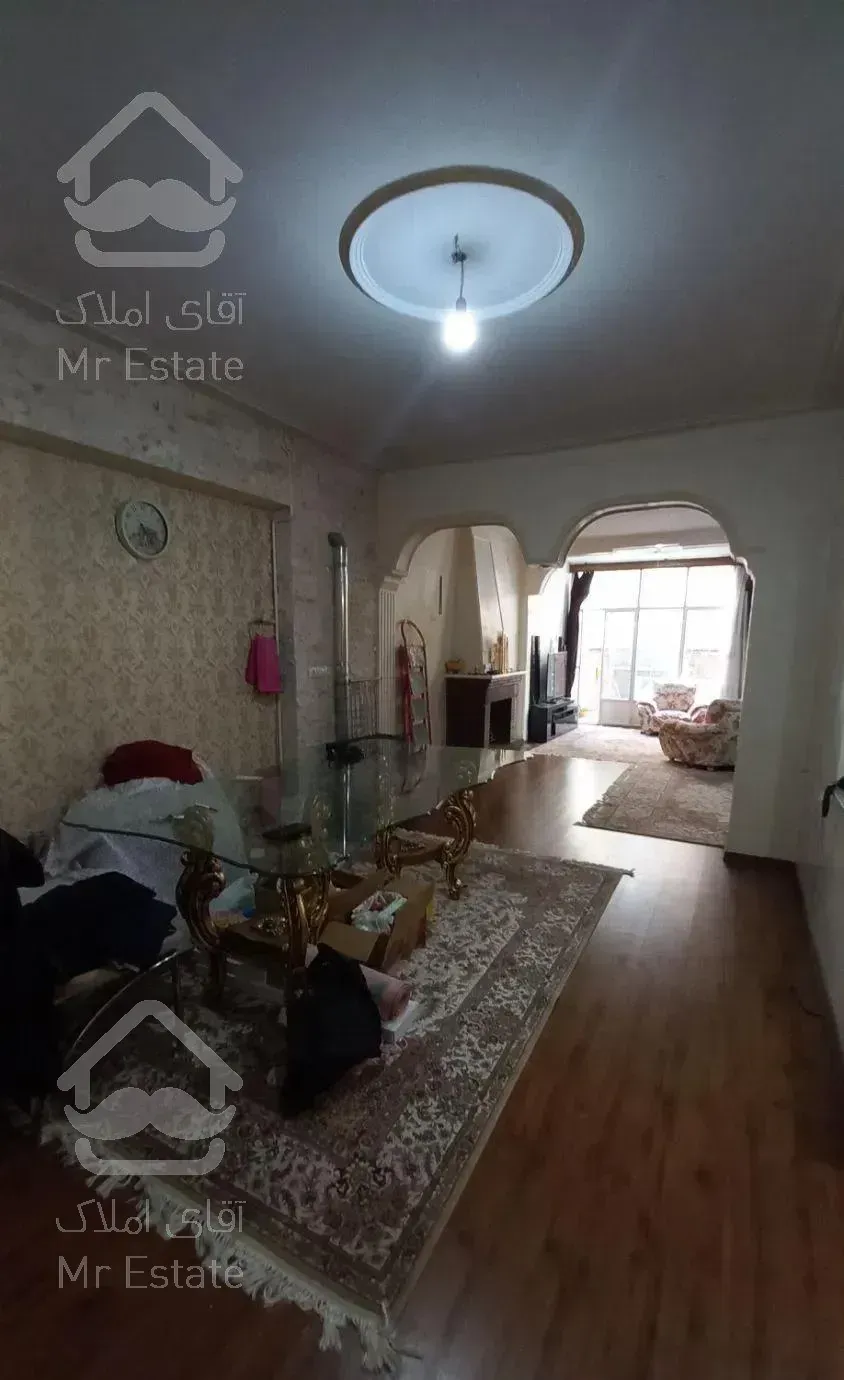 ۱۷۰متر با حیاط اختصاصی