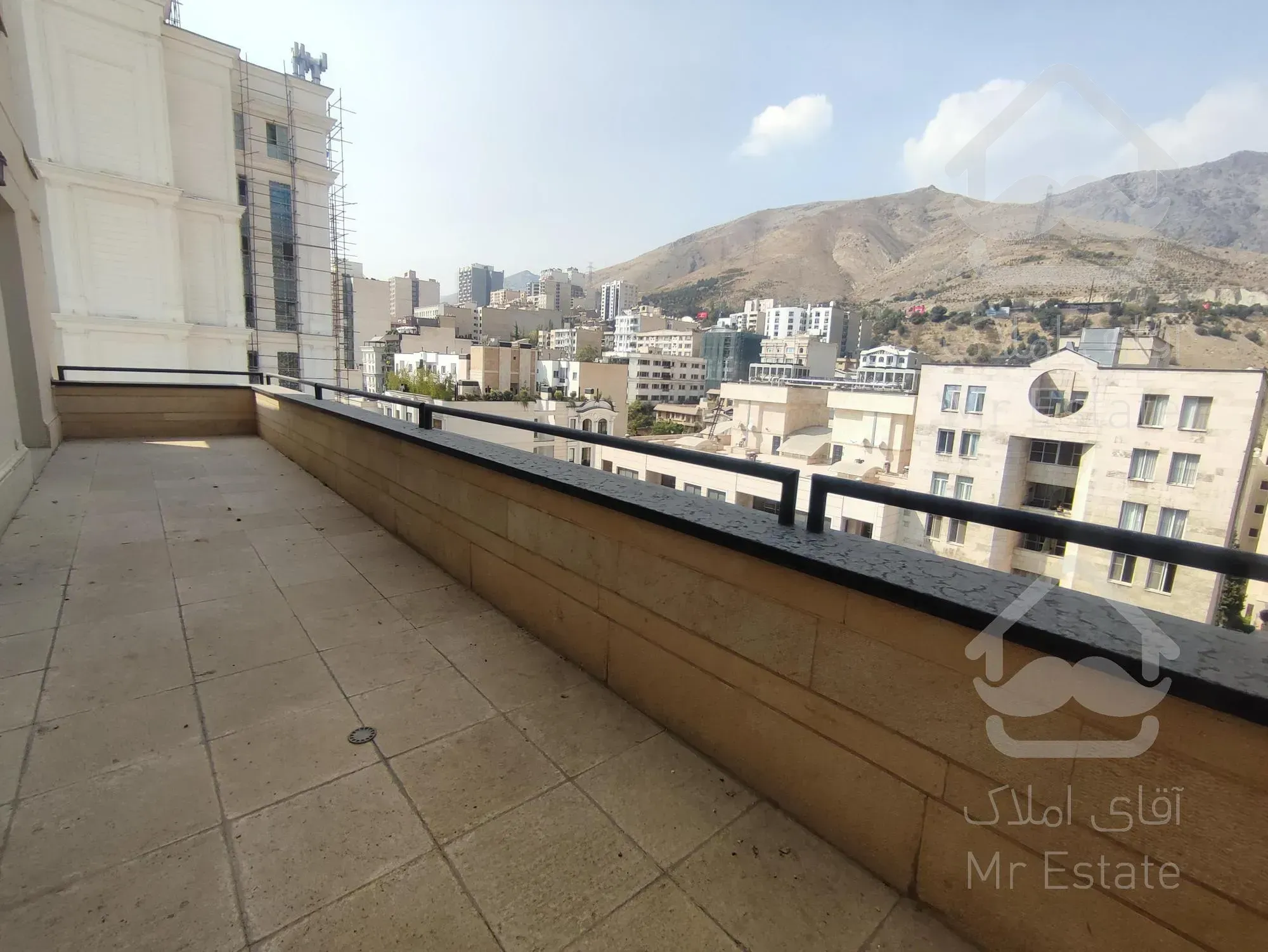 ولنجک/۲۴۰ متر با ۷۵ متر تراس بر فراز ابرها (راد)