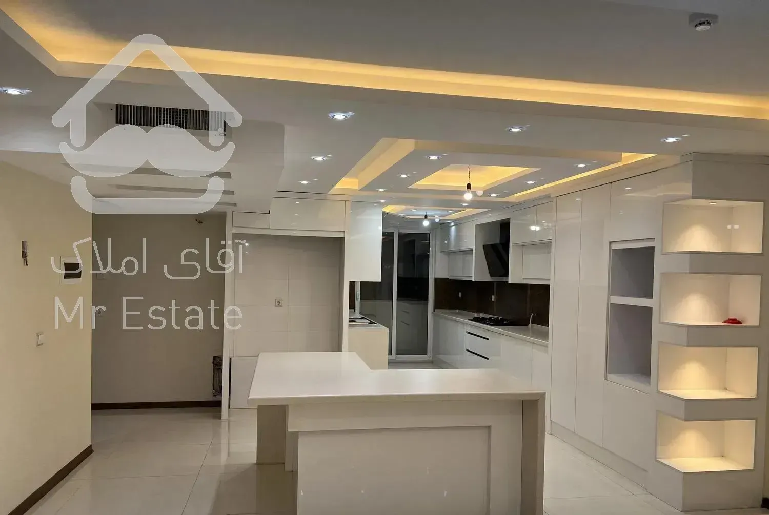 آپارتمان۲۰۰متری۳خوابه تک واحدی نوساز جابرانصاری