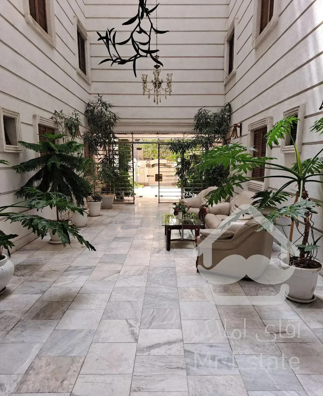 آپارتمان ۱۱۰ متر ظفر