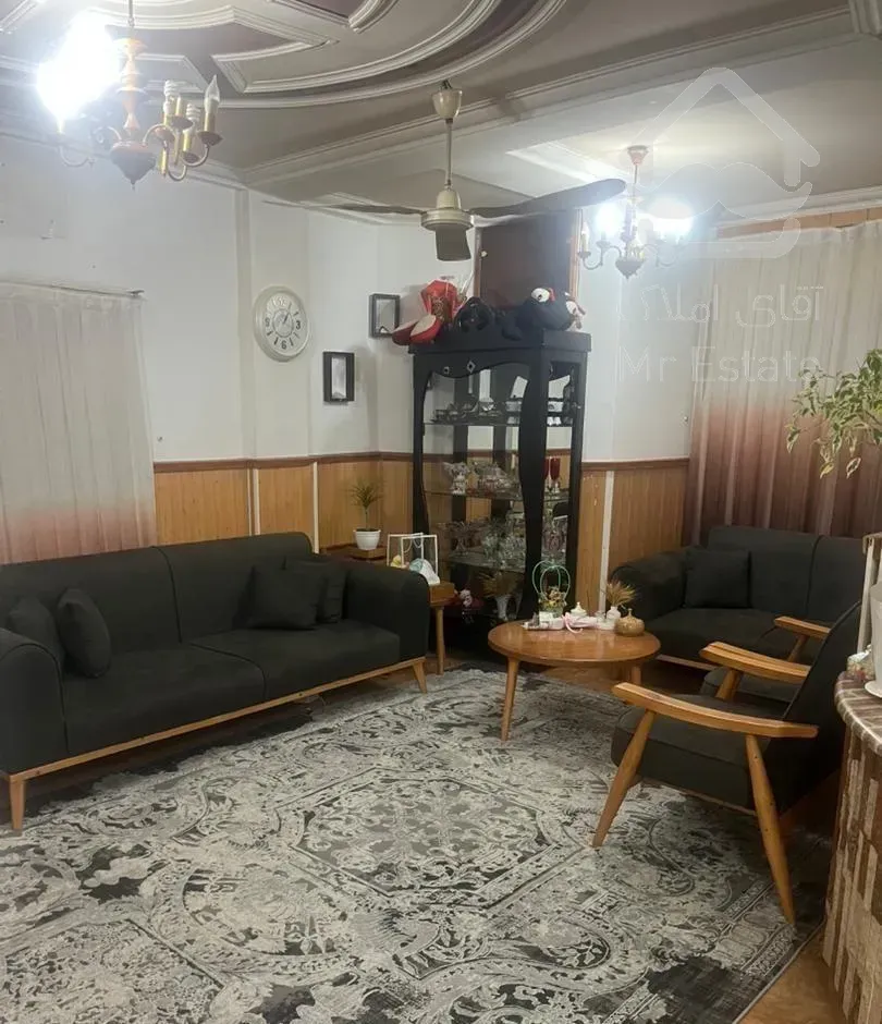 دوواحدی خلوت مرکز شهر قیمت مناسب