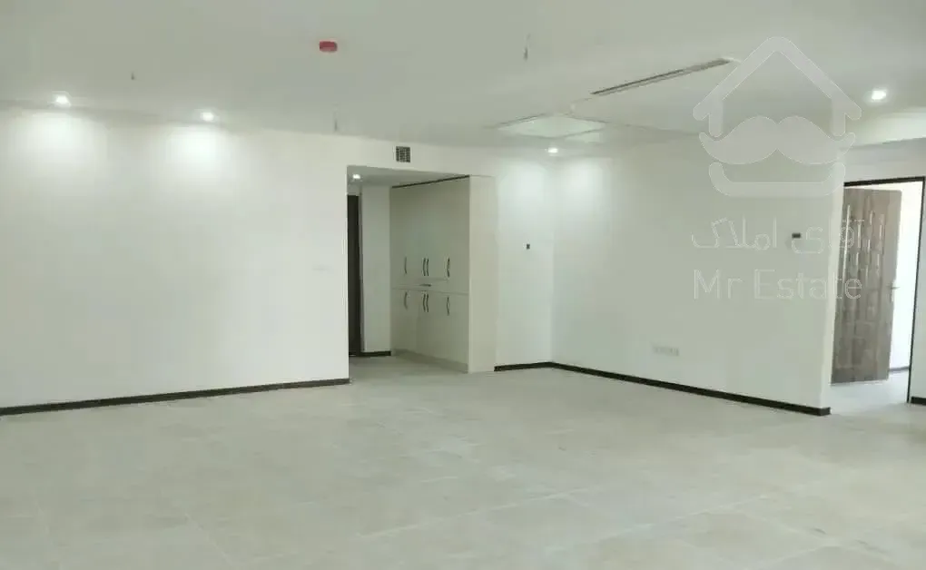 ۱۴۰متر ۳خواب دریاچه چیتگر