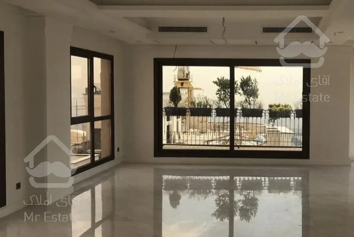 خرید آپارتمان ۲۸۵ متری فرمانیه شرقی