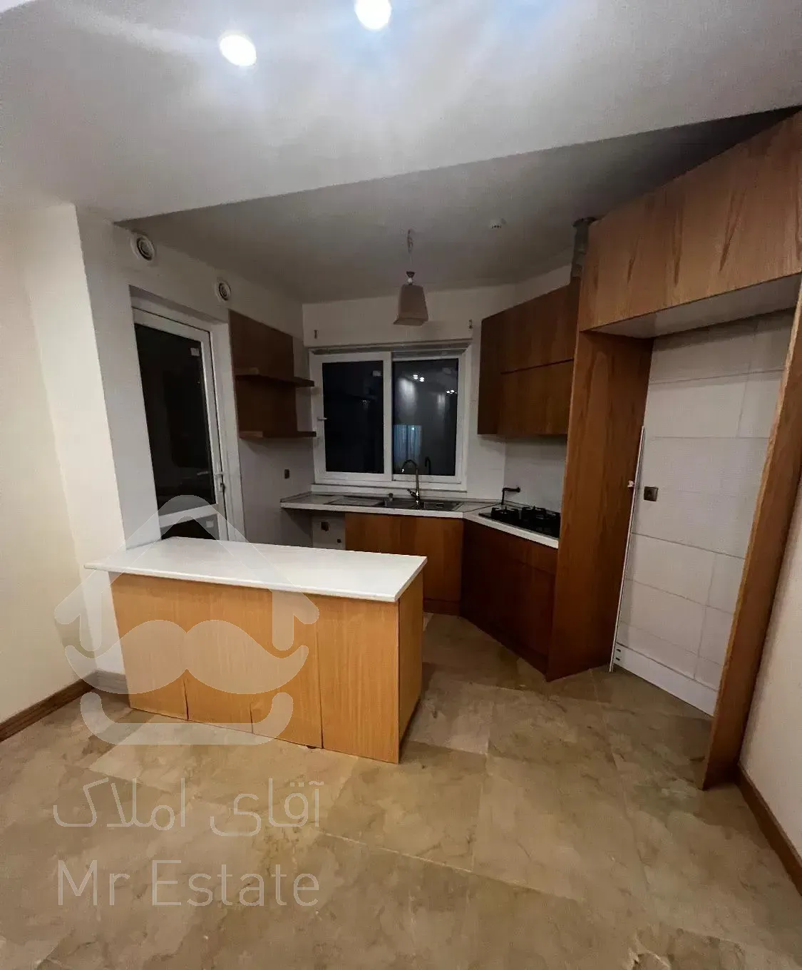 تجریش ۶۵متر۱خواب نوساز نور‌ مستقیم
