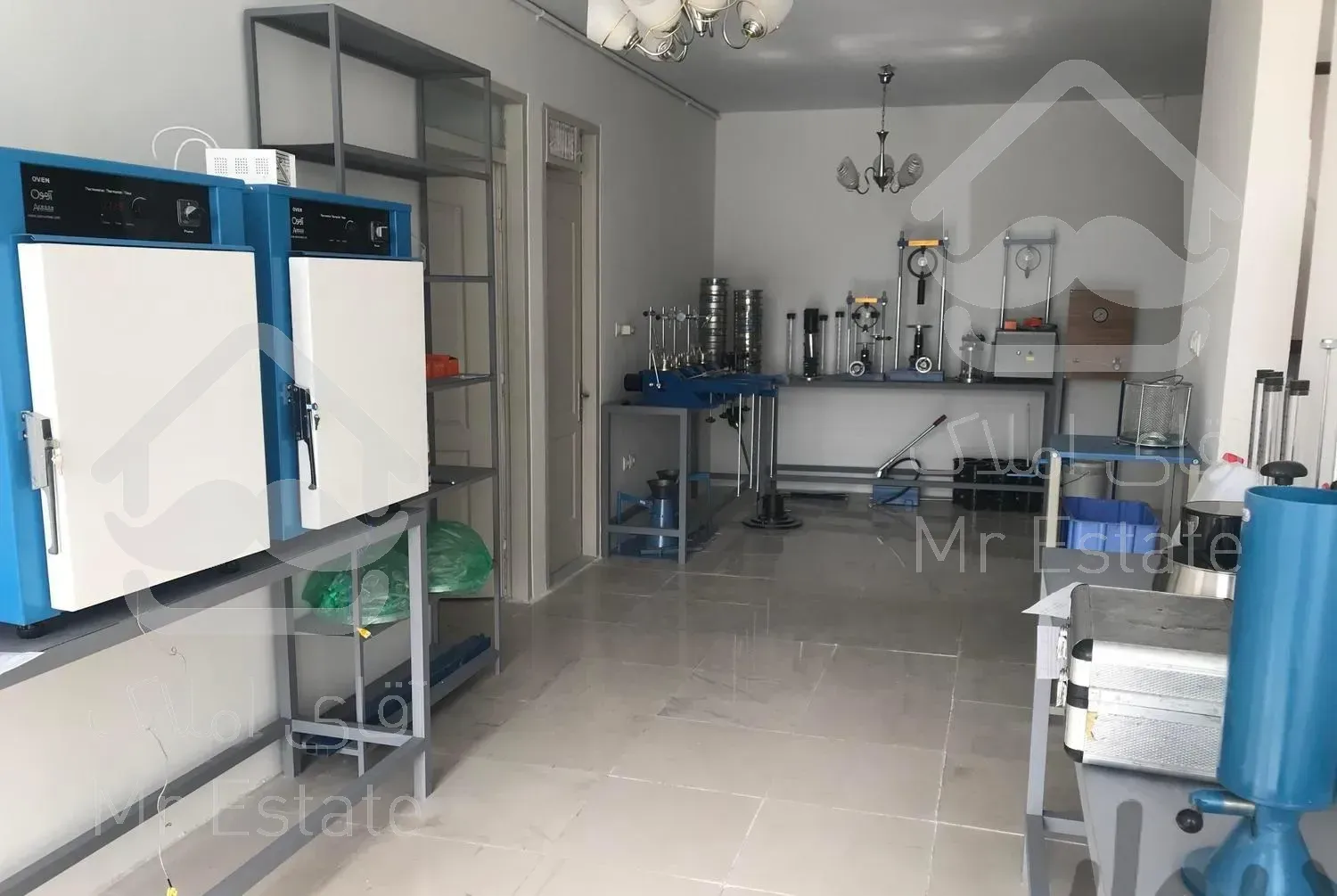 آزمایشگاه (آزمایش خاک ، جوش و بتن)