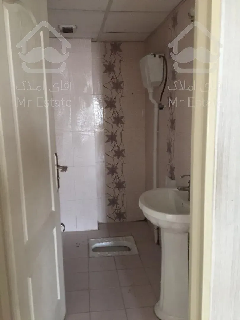 ۹۳ متر اداری بر فردوس شرق