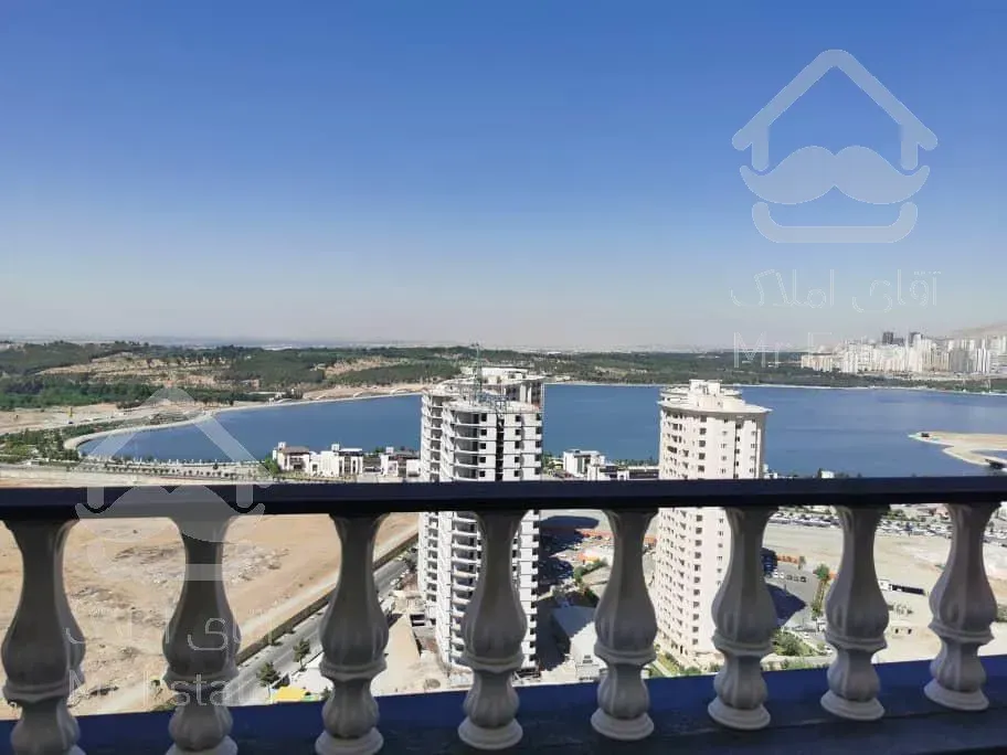 پنت هاوس ۳۰۰متری باویوی ابدی دریاچه وجنگل