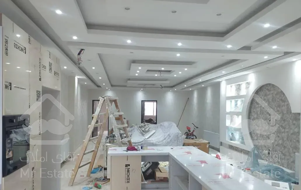 واحد ۱۲۵ متری مطهری