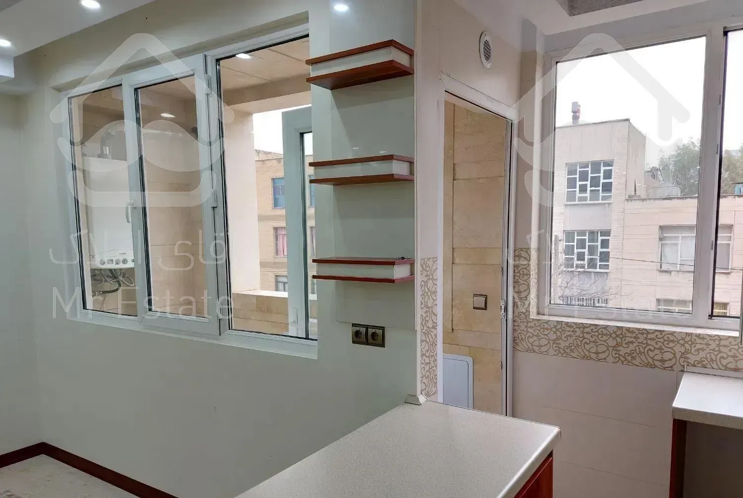 مطهری سنایی ۱۵۰متر ۳خواب یکساله