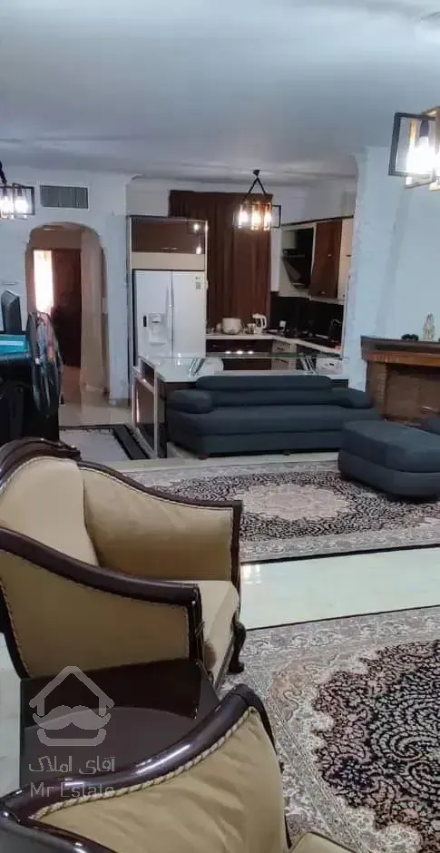 واحد ۹۸ متری / سند شخصی / پاسیو