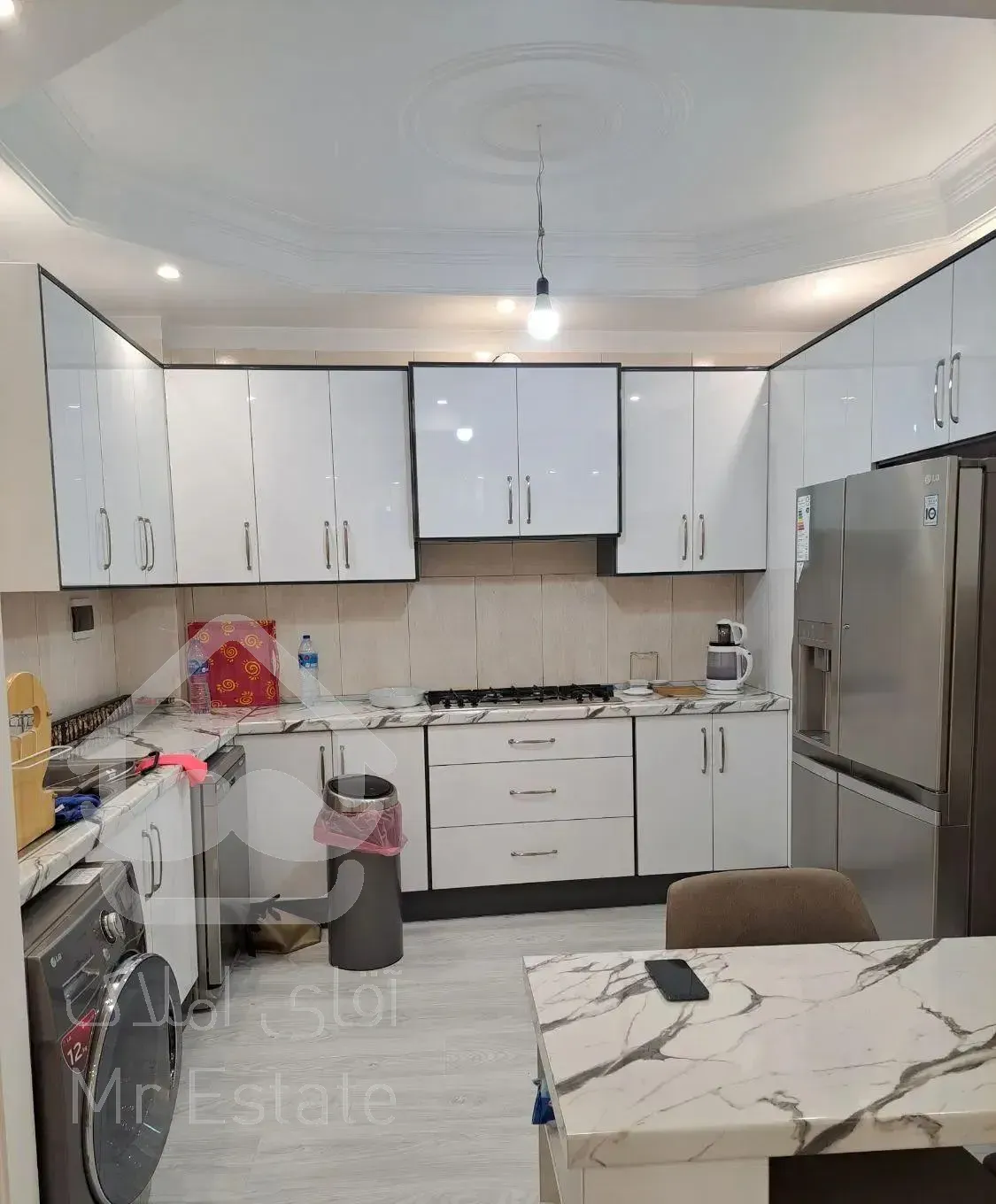 اپارتمان ۱۸۰ متری واقع در اقدسیه بوستان