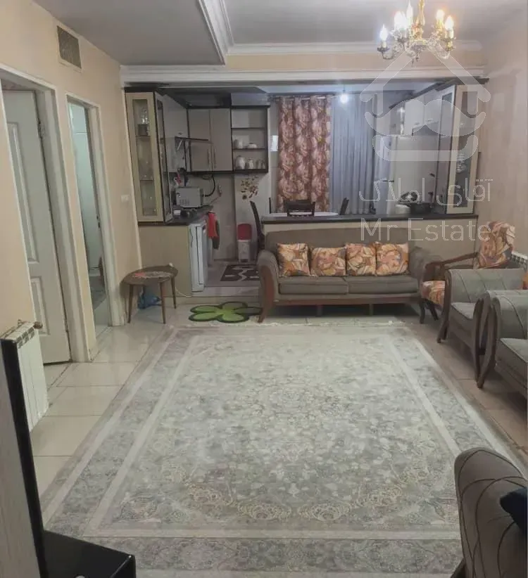 ۶۷ متر /خوش نقشه/نورگیر