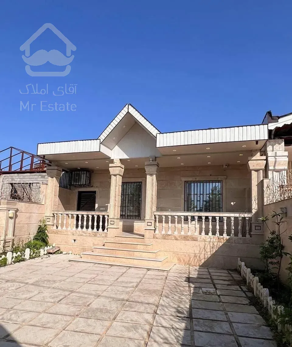 ویلا نوساز ۲۵۰متر زمین + استخر چهارفصل