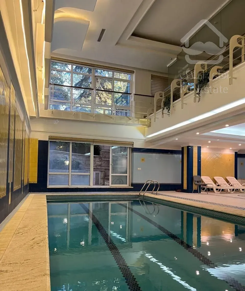 نیاوران ،۲۷۰ متر ۴ خوابه ، نوسازی شده با دید مشجر