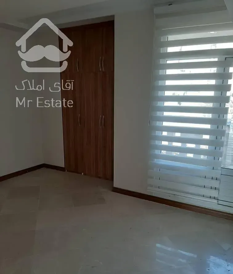 آپارتمان ۱۳۰ متری ۳ خواب موقعیت اداری
