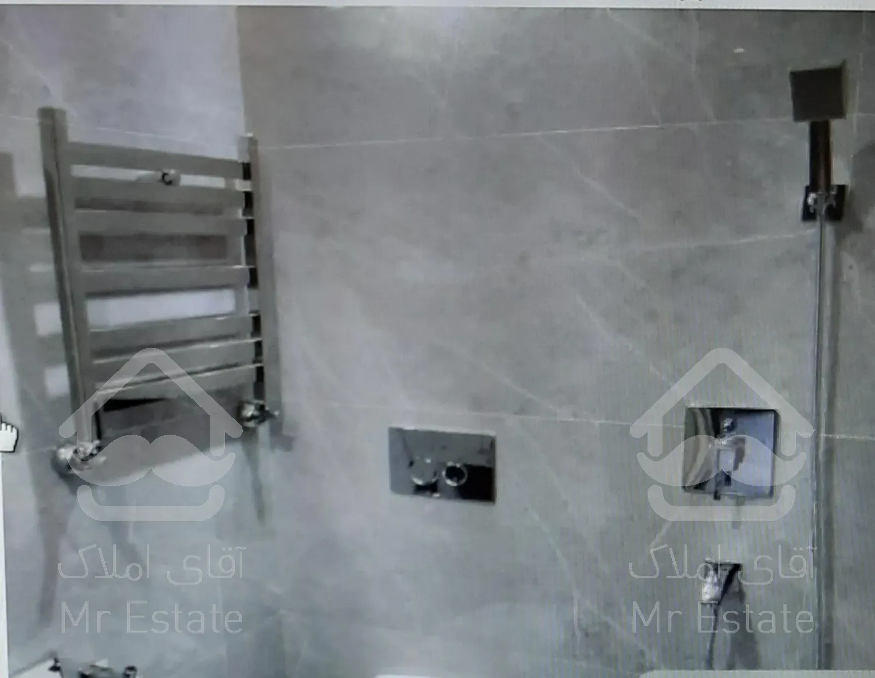 آپارتمان ۱۲۵ متری سه خوابه