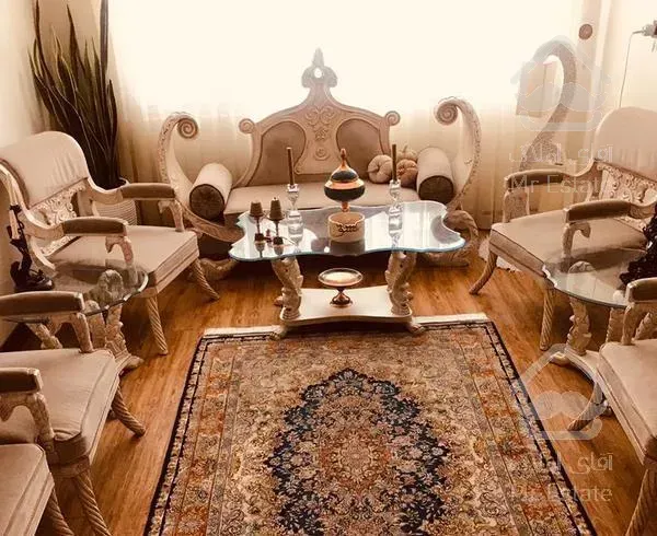 ۸۲متر/۲خواب/تک‌واحدی/صادقیه