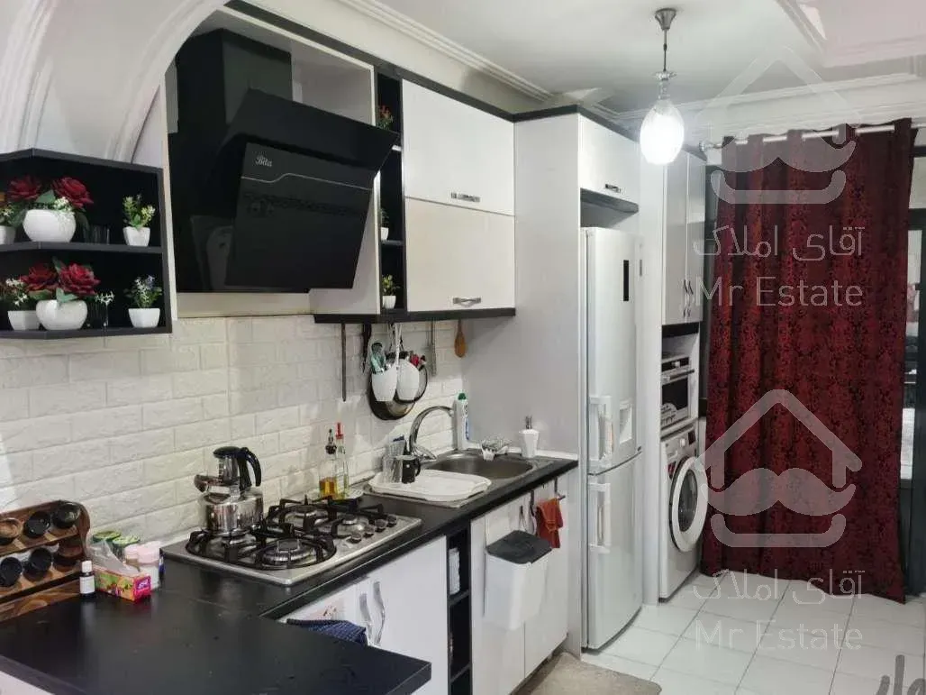 فروش واحد با قیمتی استثنایی در باهنر رشت