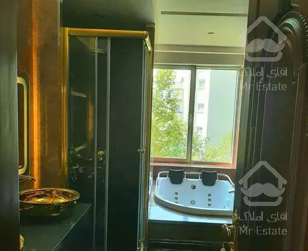 آپارتمان ۳۷۰ متری تاپ لوکیشن باغ فردوس