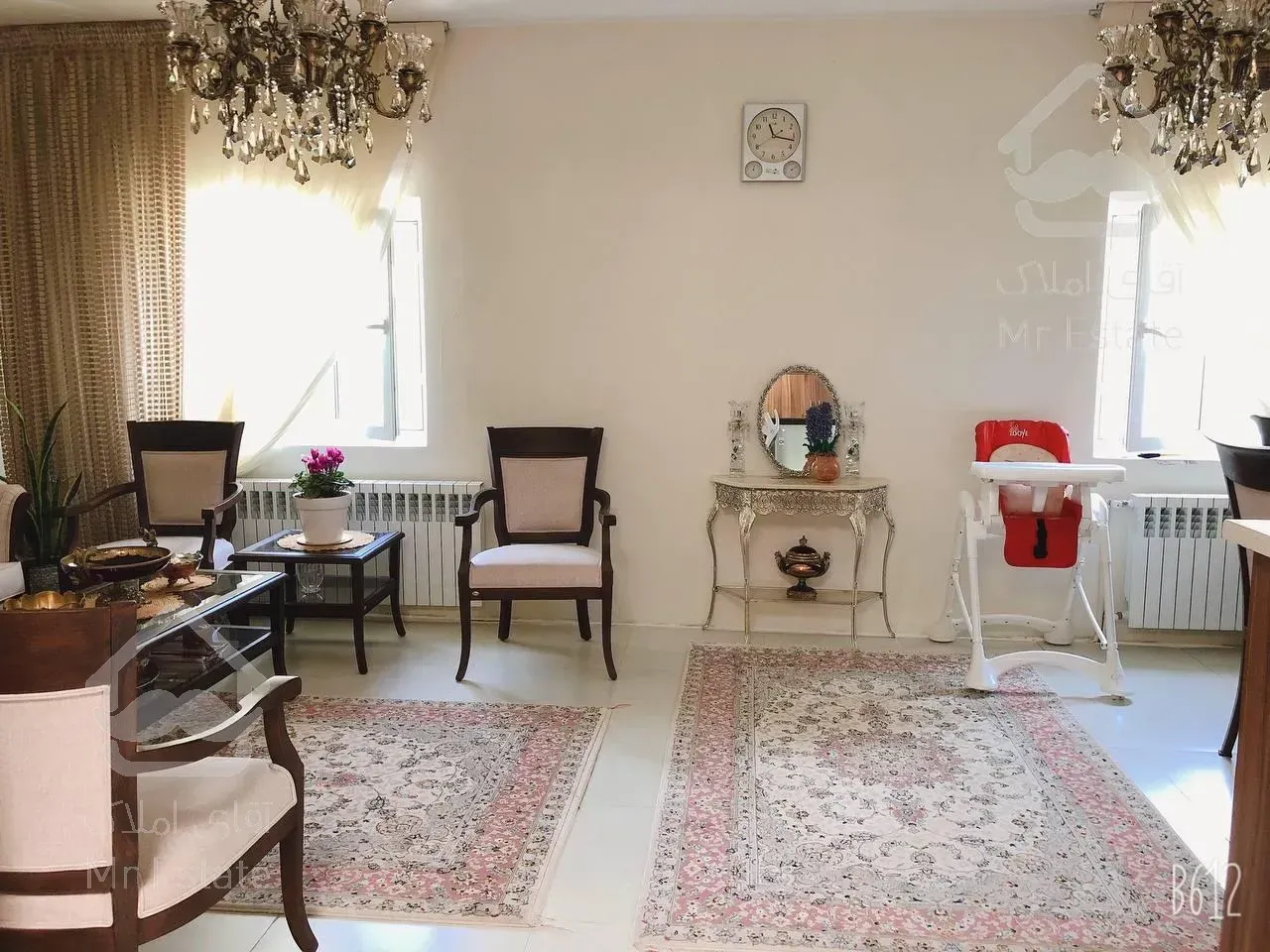 منزل ۲ طبقه در بهترین لوکیشن شهرک چشمه