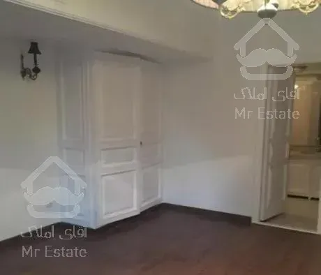 الهیه حدود 200 متر ٣ خواب +١٠٠ متر بالکن اختصاصی