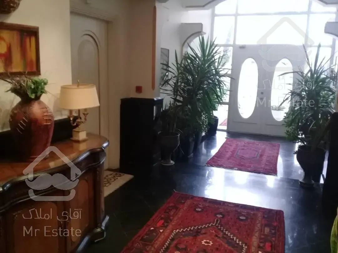 اجاره و رهن آپارتمان زعفرانیه 330  متر لوکس