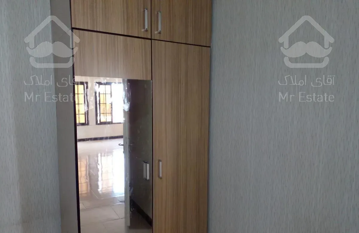 آپارتمان خوش نقشه و خلوت