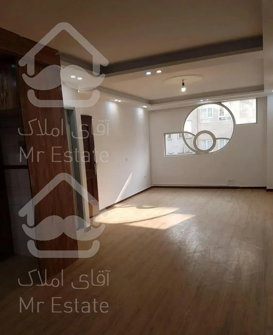 ۷۵ متر تهرانپارس  طبقه دوم سندی فروشنده واقعی