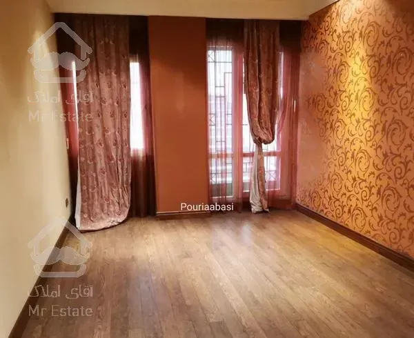 آپارتمان 200 متری فرشته امکانات کامل عباسی