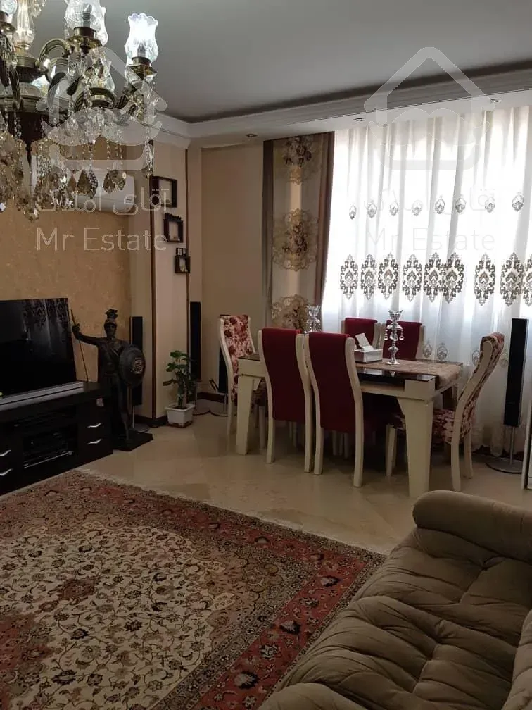 ۹۷ متری در مهران