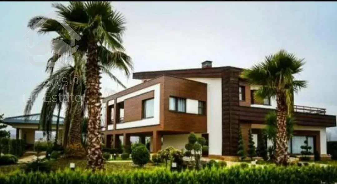 آپارتمان ۱۷۰ متری ۲ خوابه / مبله