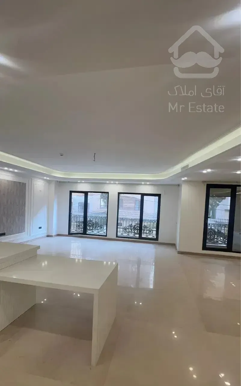 ۱۰۵متری تک واحدی/ویو ابدی/پرده خور/غرق در نور