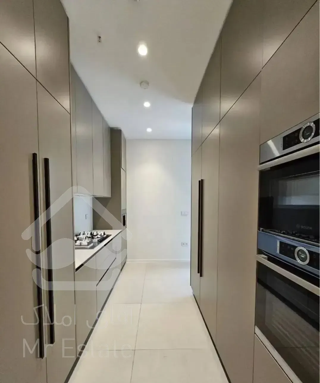 آپارتمان ۲۲۰ متر فرمانیه مدرن مینیمال فول مشاعات